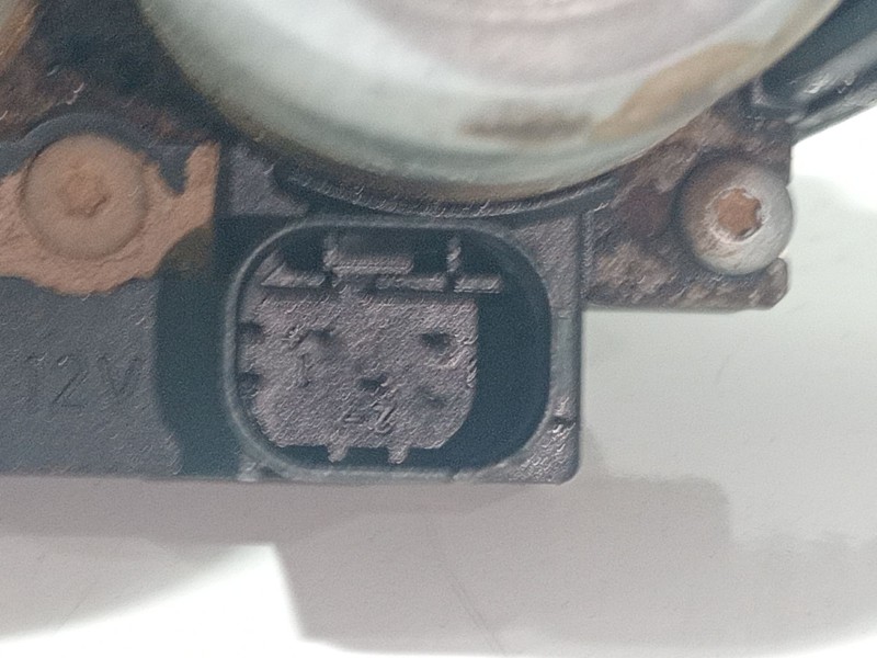 Recambio de valvula intercambio de calefaccion para land rover range rover iii (l322) 4.4 4x4 referencia OEM IAM 6412837499502  