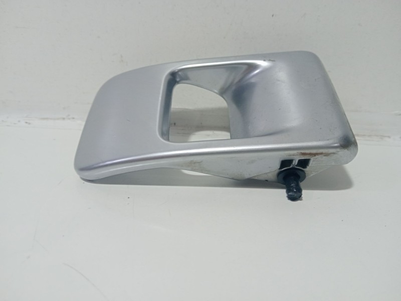 Recambio de maneta interior trasera izquierda para land rover range rover iii (l322) 4.4 4x4 referencia OEM IAM RANGEROVERIII(L3
