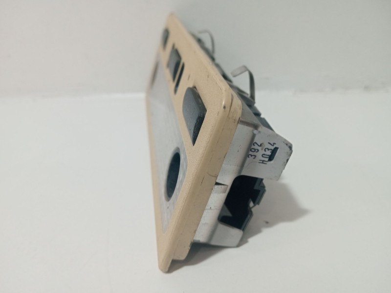 Recambio de luz interior para land rover range rover iii (l322) 4.4 4x4 referencia OEM IAM 2JA007713  