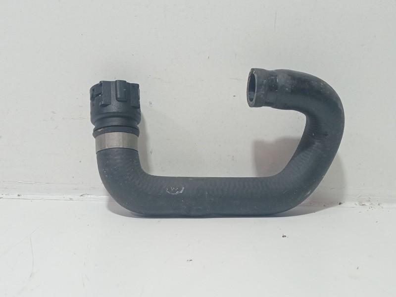 Recambio de tubo refrigerante para land rover range rover iii (l322) 4.4 4x4 referencia OEM IAM RANGEROVERIII(L322)4.44X4(2002-2