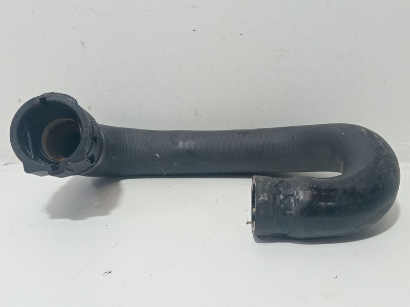 Recambio de tubo refrigerante para land rover range rover iii (l322) 4.4 4x4 referencia OEM IAM RANGEROVERIII(L322)4.44X4(2002-2