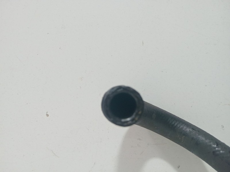 Recambio de tubo refrigerante para land rover range rover iii (l322) 4.4 4x4 referencia OEM IAM RANGEROVERIII(L322)4.44X4(2002-2