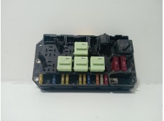 Recambio de caja reles / fusibles para land rover range rover iii (l322) 4.4 4x4 referencia OEM IAM 518776109  
