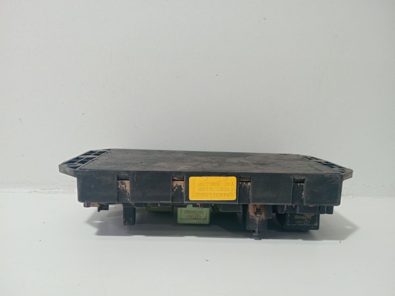 Recambio de caja reles / fusibles para land rover range rover iii (l322) 4.4 4x4 referencia OEM IAM 518776109  