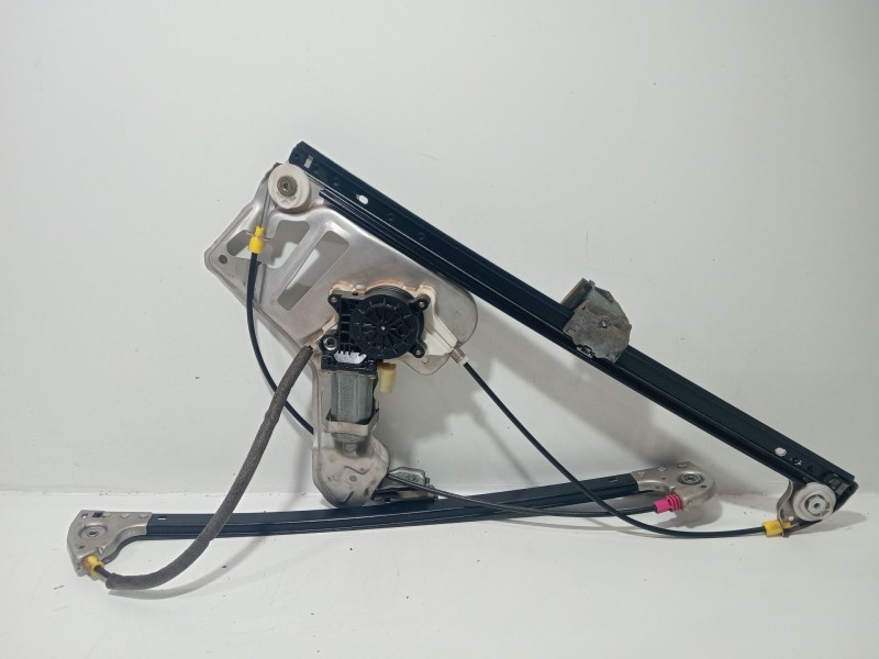 Recambio de elevalunas delantero derecho para land rover range rover iii (l322) 4.4 4x4 referencia OEM IAM CHU000182  