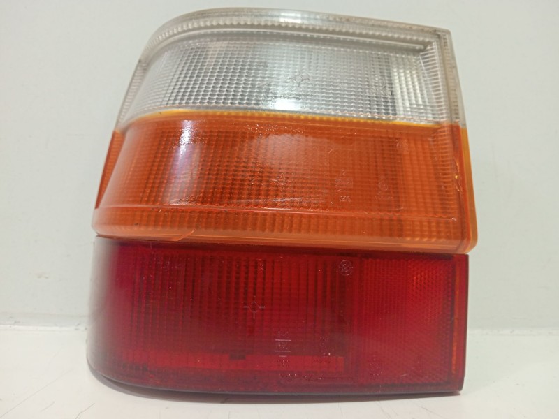 Recambio de piloto trasero izquierdo para renault 11 (b/c37_) 1.4 (b/c372, b/c37c) referencia OEM IAM 2057001576  