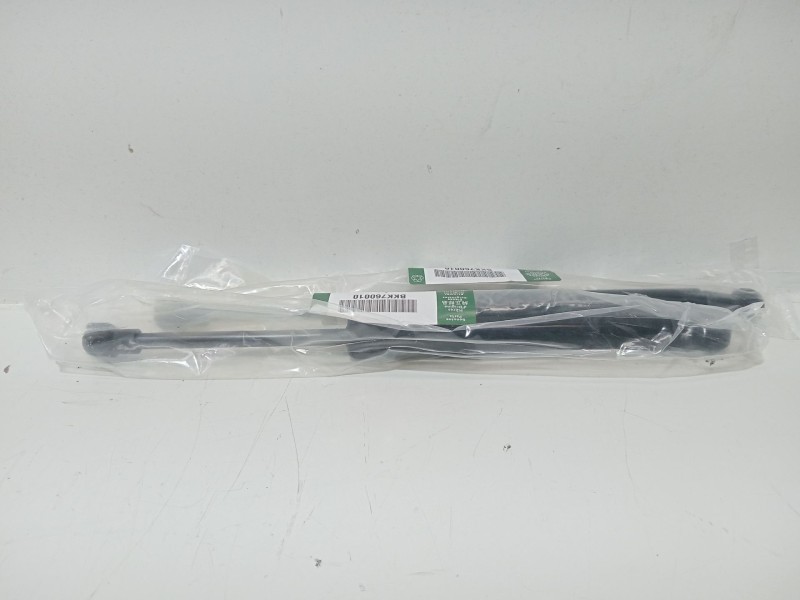 Recambio de amortiguadores maletero / porton para land rover range rover iii (l322) 4.4 4x4 referencia OEM IAM BKK760010  