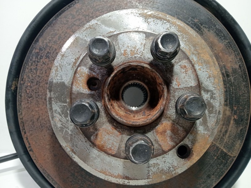 Recambio de mangueta trasera derecha para land rover range rover iii (l322) 4.4 4x4 referencia OEM IAM 33326750307GB  