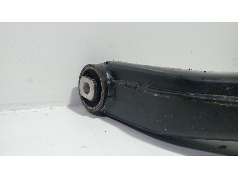 Recambio de brazo suspension inferior trasero derecho para land rover range rover iii (l322) 4.4 4x4 referencia OEM IAM 33321097