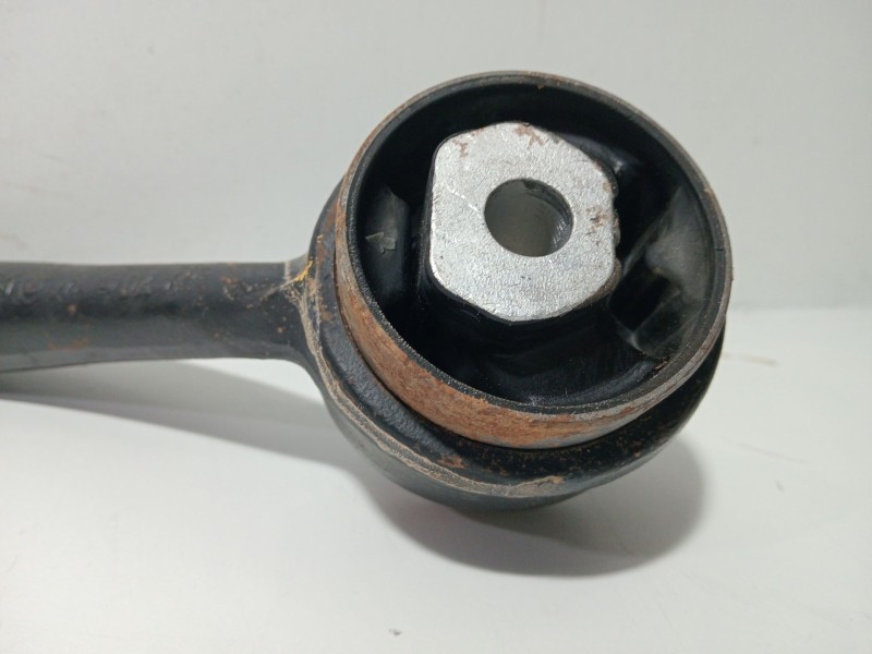 Recambio de brazo suspension inferior delantero derecho para land rover range rover iii (l322) 4.4 4x4 referencia OEM IAM   