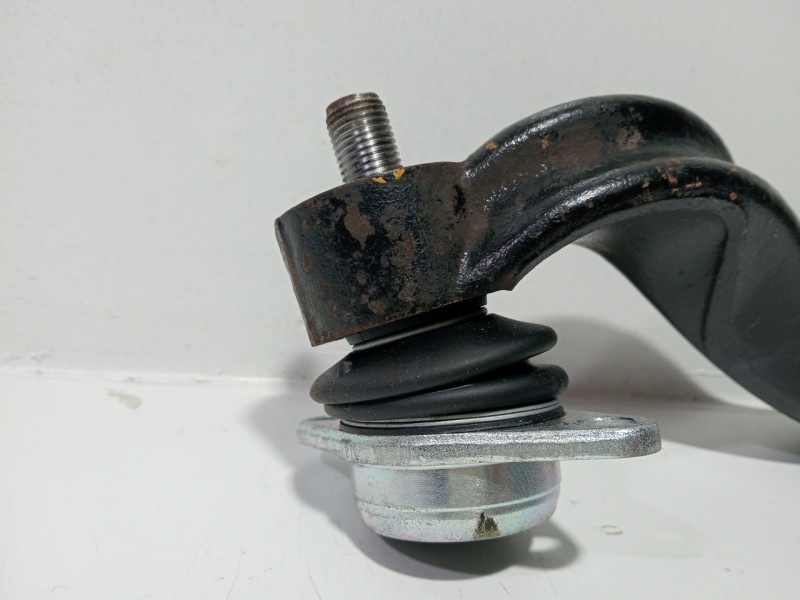 Recambio de brazo suspension inferior delantero derecho para land rover range rover iii (l322) 4.4 4x4 referencia OEM IAM   