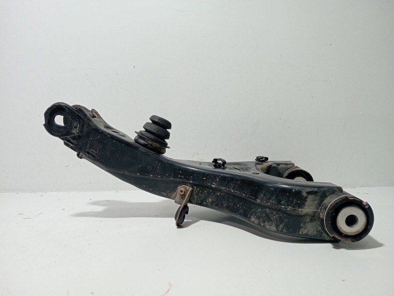 Recambio de brazo suspension superior trasero derecho para land rover range rover iii (l322) 4.4 4x4 referencia OEM IAM 33321097