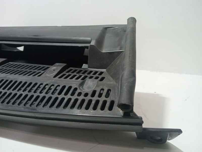 Recambio de caja filtro aire para land rover range rover iii (l322) 4.4 4x4 referencia OEM IAM 64316900648  