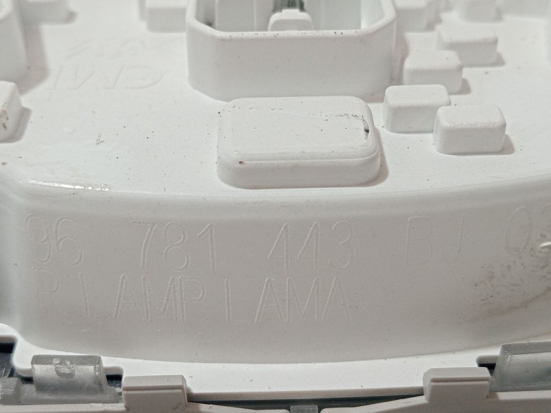 Recambio de luz interior para citroën c4 spacetourer (3d_) 1.5 bluehdi 130 referencia OEM IAM 96781443BJ03  