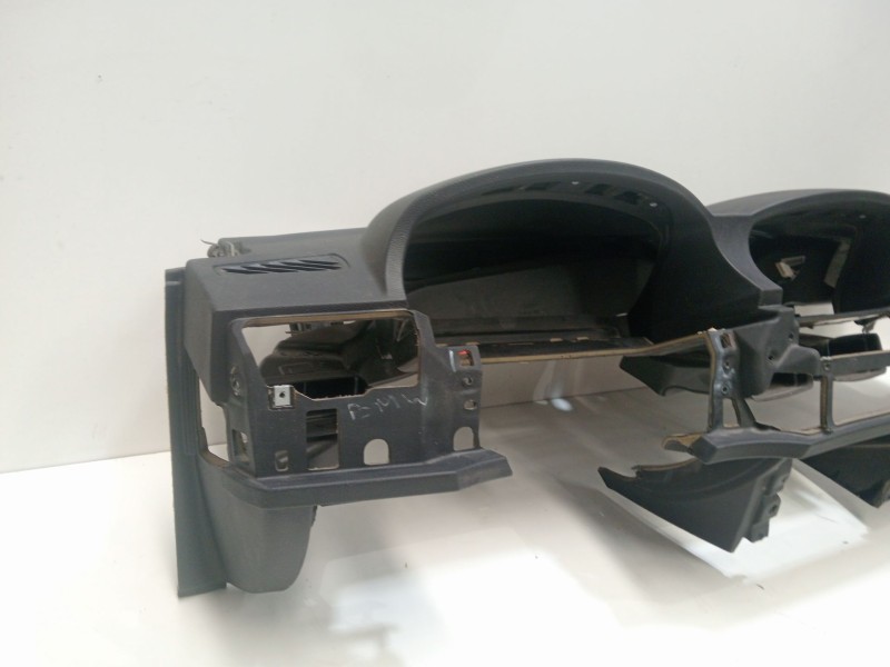 Recambio de salpicadero para bmw 7 (e65, e66, e67) 745 d referencia OEM IAM 701822644  