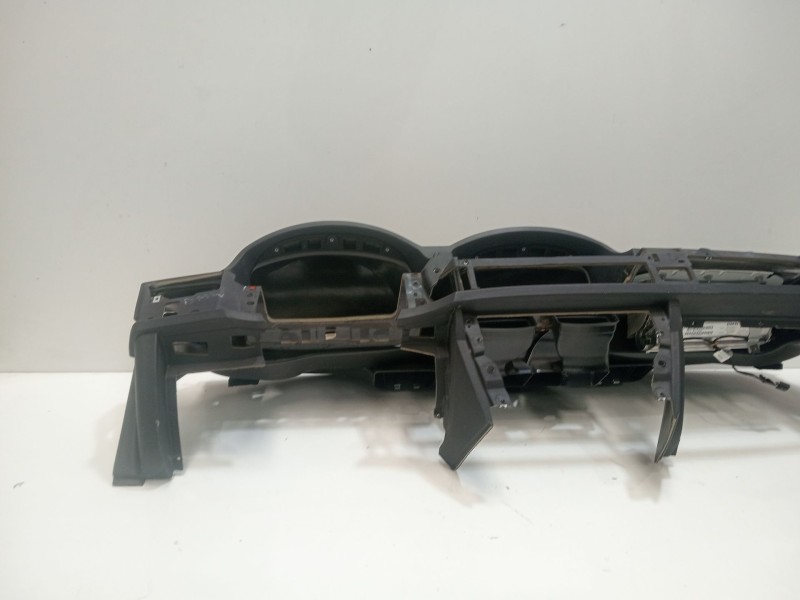 Recambio de salpicadero para bmw 7 (e65, e66, e67) 745 d referencia OEM IAM 701822644  