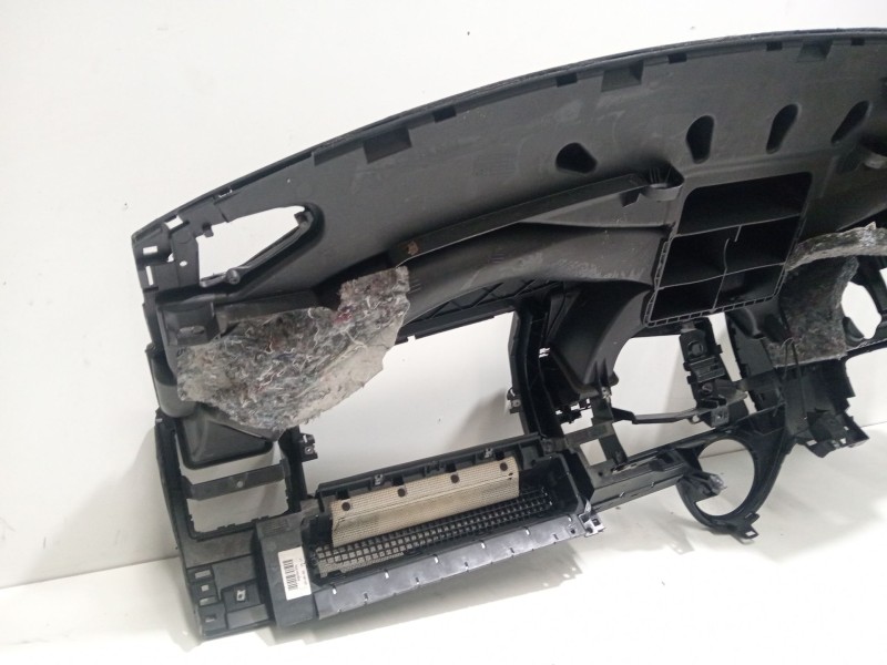 Recambio de salpicadero para volkswagen transporter t5 autobús (7hb, 7hj, 7eb, 7ej) 2.5 tdi referencia OEM IAM 7H1857003  