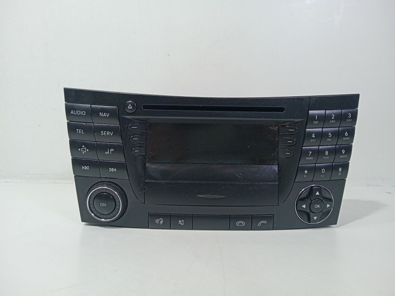 Recambio de sistema audio / radio cd para mercedes-benz clase e (w211) e 220 cdi (211.006) referencia OEM IAM A2118275142001  
