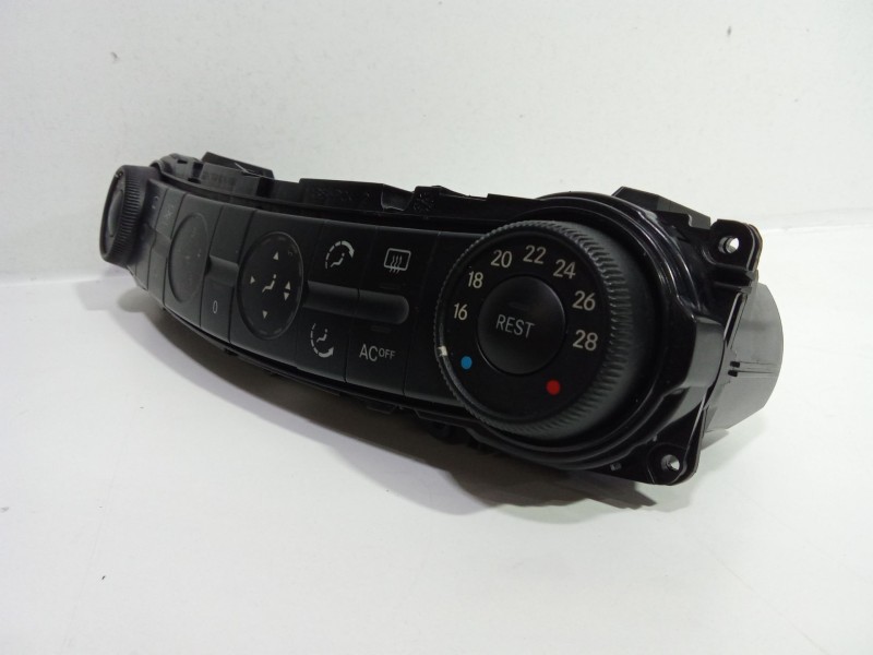 Recambio de mando climatizador para mercedes-benz clase e (w211) e 220 cdi (211.006) referencia OEM IAM 2118300090  