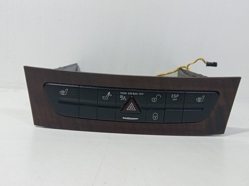 Recambio de mando multifuncion para mercedes-benz clase e (w211) e 220 cdi (211.006) referencia OEM IAM A2116800552  