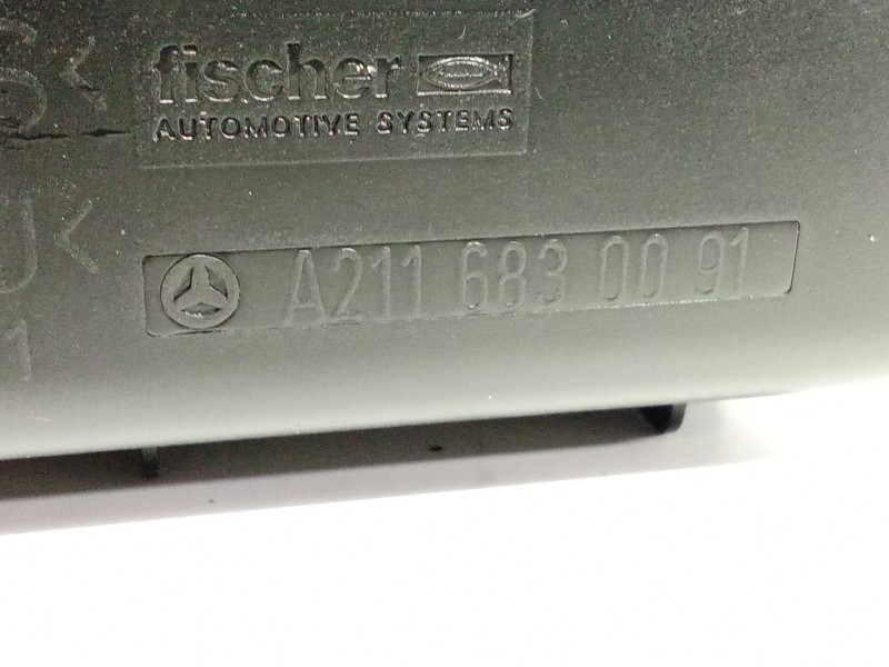Recambio de porta objetos para mercedes-benz clase e (w211) e 220 cdi (211.006) referencia OEM IAM A2116830091  