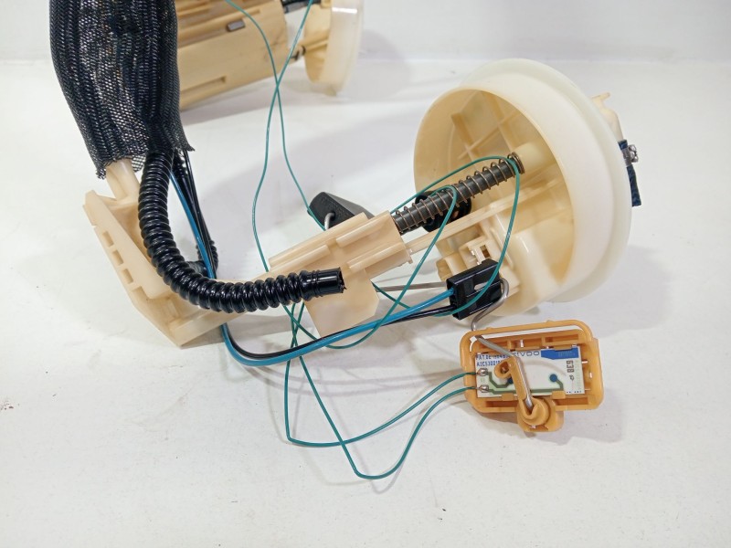 Recambio de aforador para mercedes-benz clase e (w211) e 220 cdi (211.006) referencia OEM IAM A2114701641  