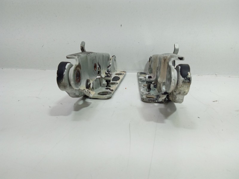 Recambio de bisagra de capot para mercedes-benz clase e (w211) e 220 cdi (211.006) referencia OEM IAM 2118800228  