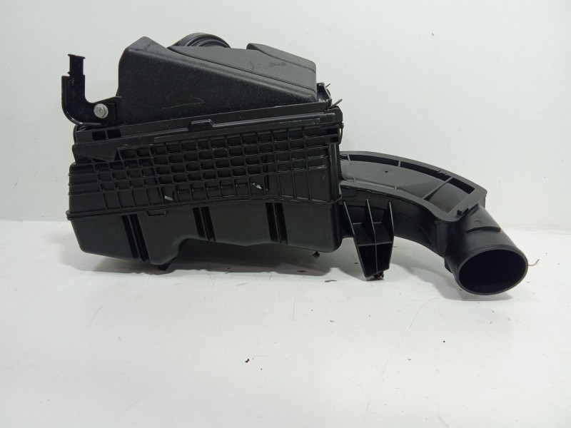 Recambio de caja filtro aire para renault laguna grandtour iii 2009 referencia OEM IAM 8200787623  