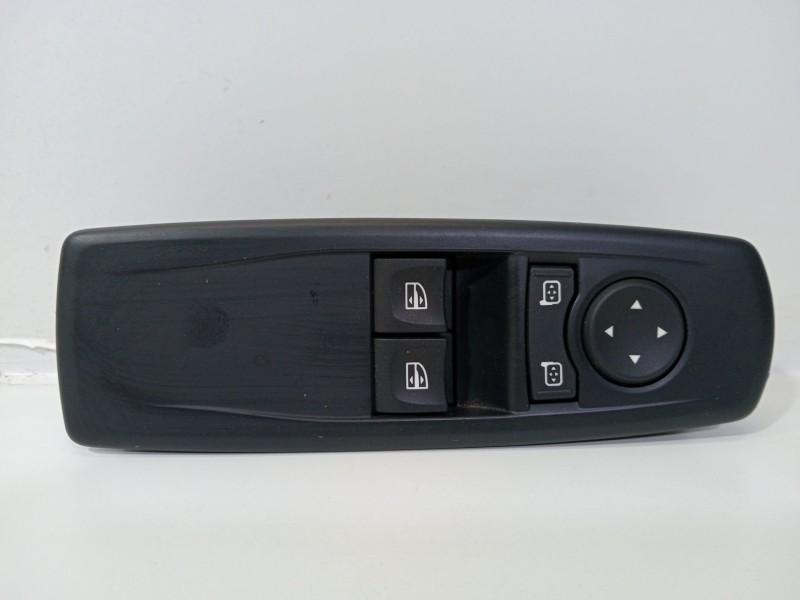 Recambio de mando elevalunas delantero izquierdo para renault laguna grandtour iii 2009 referencia OEM IAM 254003851R  