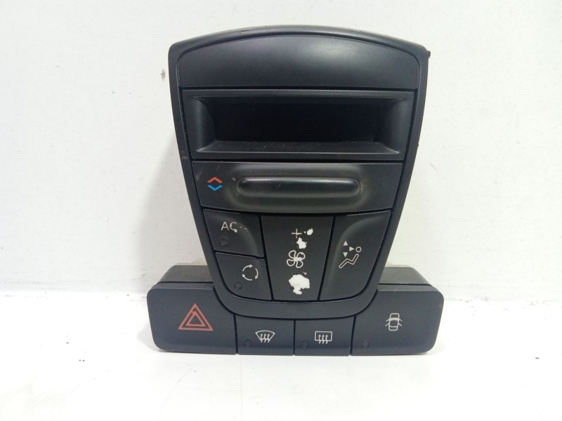 Recambio de mando climatizador para renault laguna grandtour iii 2009 referencia OEM IAM 275100001R  