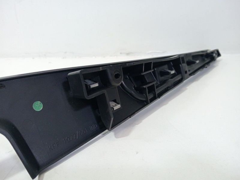 Recambio de moldura para renault laguna grandtour iii 2009 referencia OEM IAM LAGUNA GRANDTOUR III 2009 0  