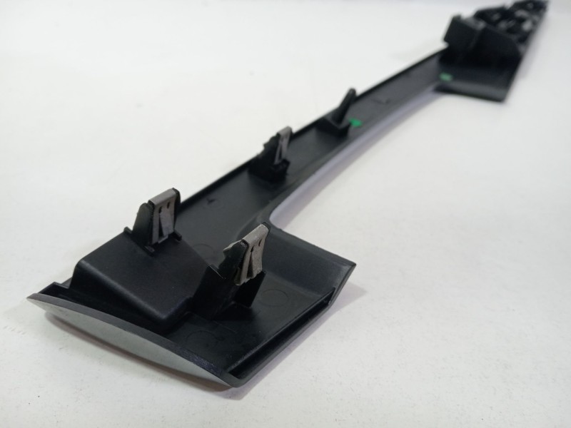 Recambio de moldura para renault laguna grandtour iii 2009 referencia OEM IAM LAGUNA GRANDTOUR III 2009 0  