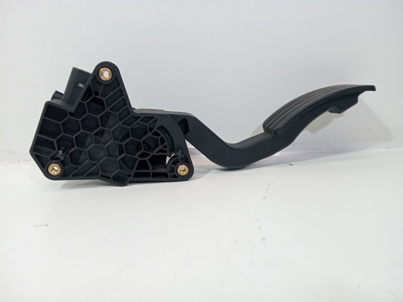Recambio de potenciometro pedal para renault laguna grandtour iii 2009 referencia OEM IAM 0280755085  