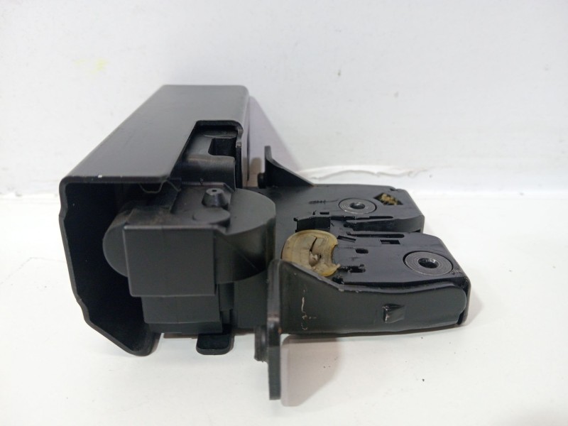 Recambio de cerradura maletero / porton para renault laguna grandtour iii 2009 referencia OEM IAM 906420001R  