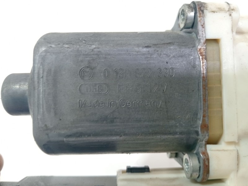 Recambio de motor elevalunas delantero izquierdo para renault laguna grandtour iii 2009 referencia OEM IAM 0130822330  