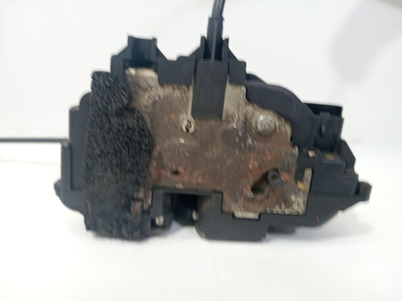 Recambio de cerradura puerta delantera derecha para renault laguna grandtour iii 2009 referencia OEM IAM 325010002R  