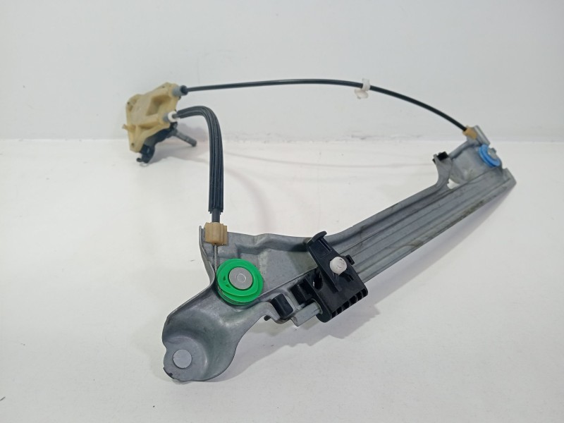 Recambio de elevalunas trasero derecho para renault laguna grandtour iii 2009 referencia OEM IAM 827000001R  