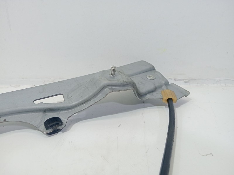 Recambio de elevalunas trasero derecho para renault laguna grandtour iii 2009 referencia OEM IAM 827000001R  