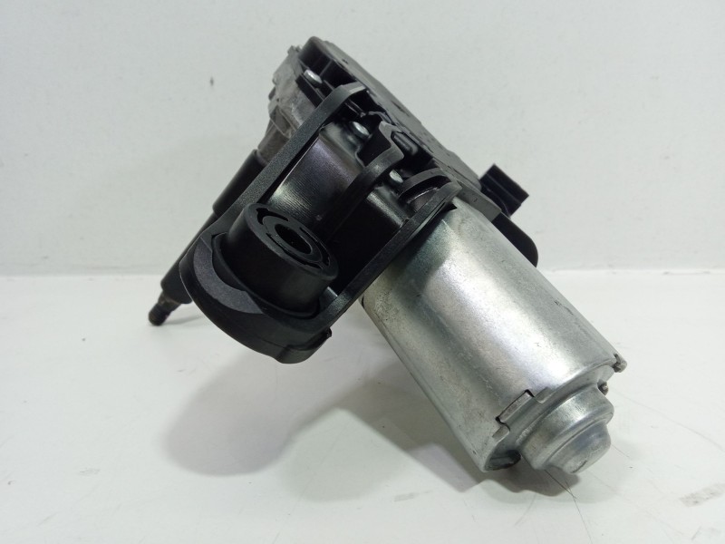 Recambio de motor limpia trasero para renault laguna grandtour iii 2009 referencia OEM IAM 390201831  