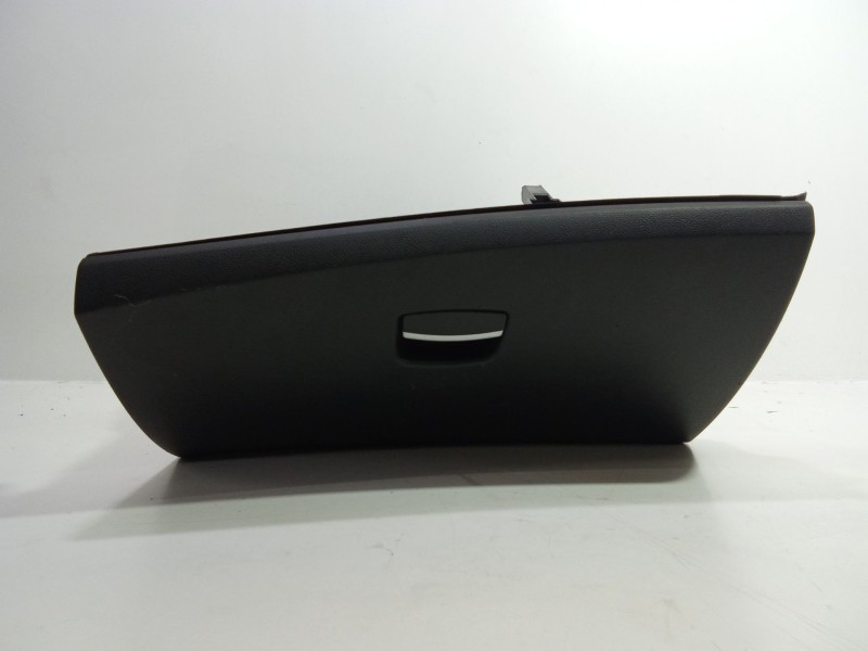 Recambio de guantera para renault laguna grandtour iii 2009 referencia OEM IAM 685000001R  