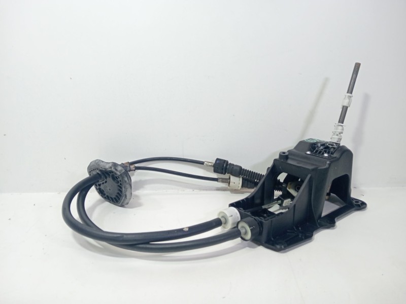 Recambio de palanca cambio para renault laguna grandtour iii 2009 referencia OEM IAM 8200933375B  