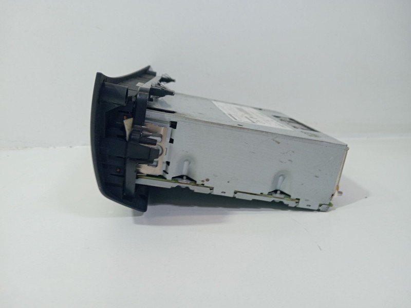 Recambio de sistema audio / radio cd para renault laguna grandtour iii 2009 referencia OEM IAM 281156980R  