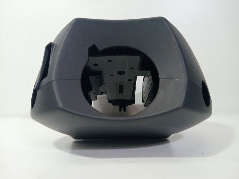 Recambio de moldura para renault laguna grandtour iii 2009 referencia OEM IAM 4B4720001R  