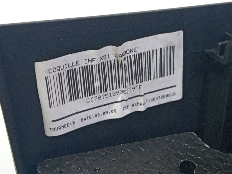 Recambio de moldura para renault laguna grandtour iii 2009 referencia OEM IAM 4B4720001R  