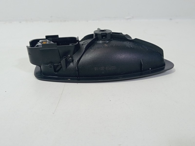 Recambio de maneta interior trasera izquierda para renault laguna grandtour iii 2009 referencia OEM IAM 806700006R  