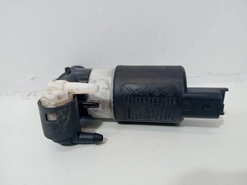 Recambio de bomba limpia para renault laguna grandtour iii 2009 referencia OEM IAM 28200031805  