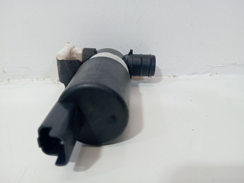 Recambio de bomba limpia para renault laguna grandtour iii 2009 referencia OEM IAM 28200031805  