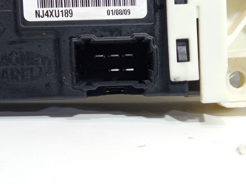 Recambio de motor elevalunas delantero derecho para renault laguna grandtour iii 2009 referencia OEM IAM 503621050103  