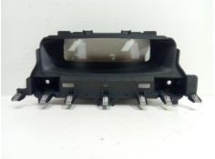 Recambio de guarnecido pantalla multifuncion para renault laguna grandtour iii 2009 referencia OEM IAM 682470008R  