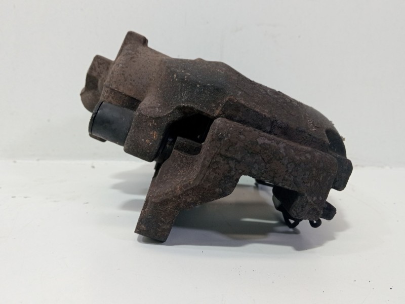 Recambio de pinza freno delantera izquierda para renault laguna grandtour iii 2009 referencia OEM IAM LAGUNA GRANDTOUR III 2009 